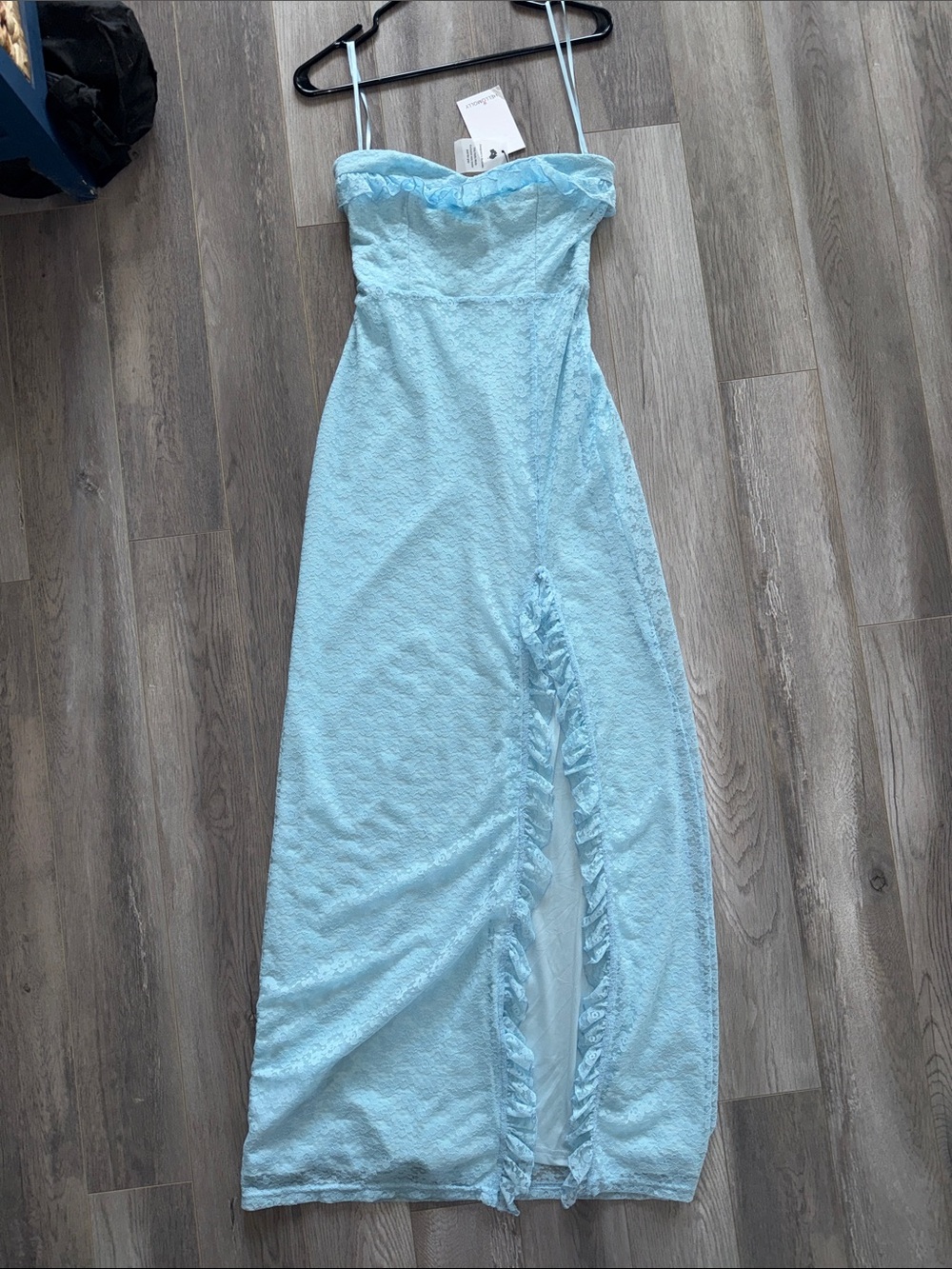 ✨NWT✨ Hello Molly Strapless Lace Maxi, Size Small